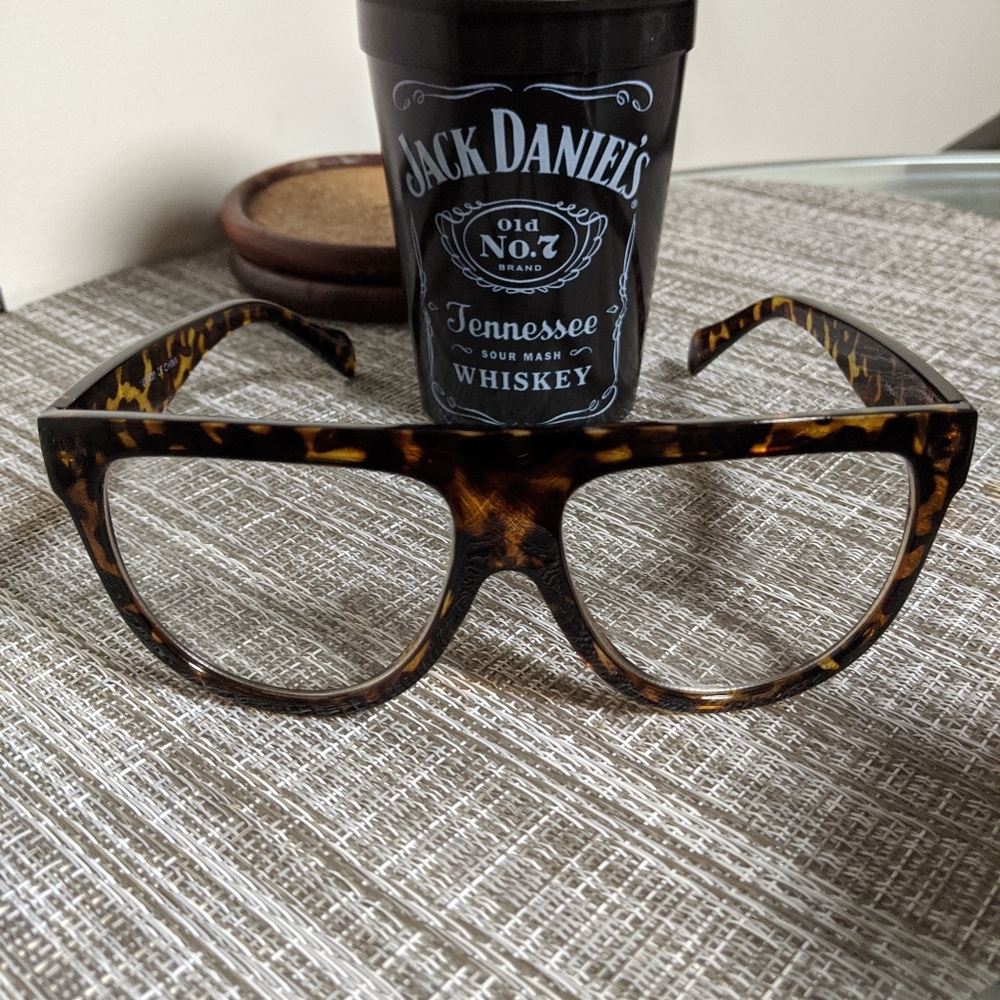 Large frame glasses